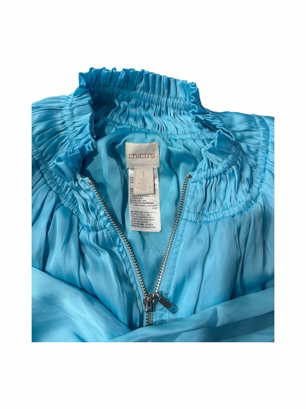 Chico’s Size 1 Aqua Blue Ruched Zip-Up Jacket Smocked Neck Cuffs Hem 100% Poly - Picture 2 of 4